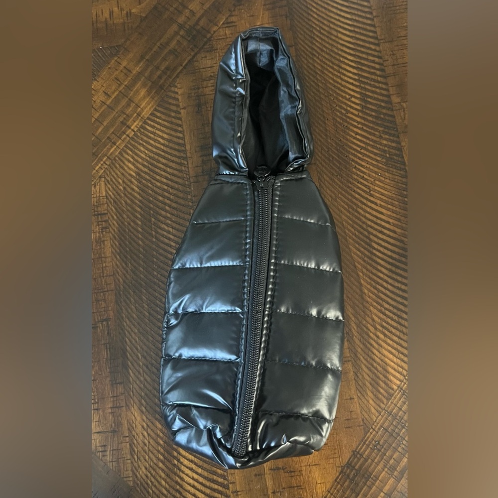 Black Puffer Wine Bottle Jacket